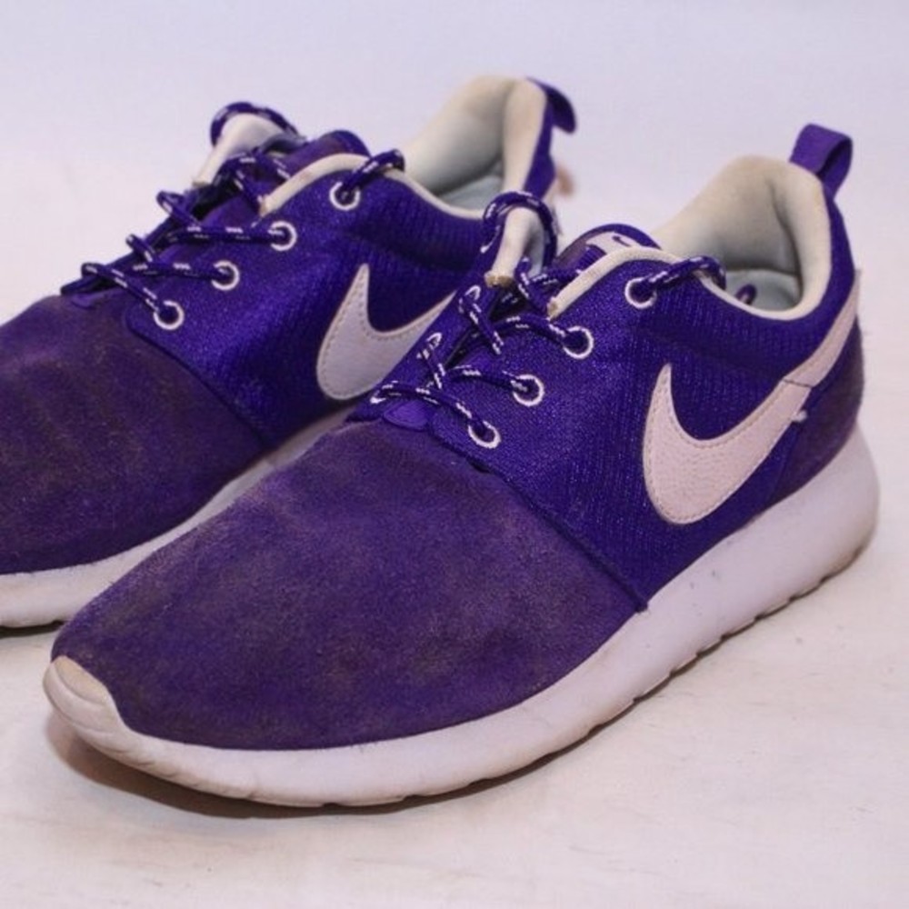 NIKE ROSHE Run Purple Suede Shoes Size 7 Y Leather Sneakers Running Trainers